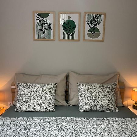 Larix Apartman Budapest Exterior foto